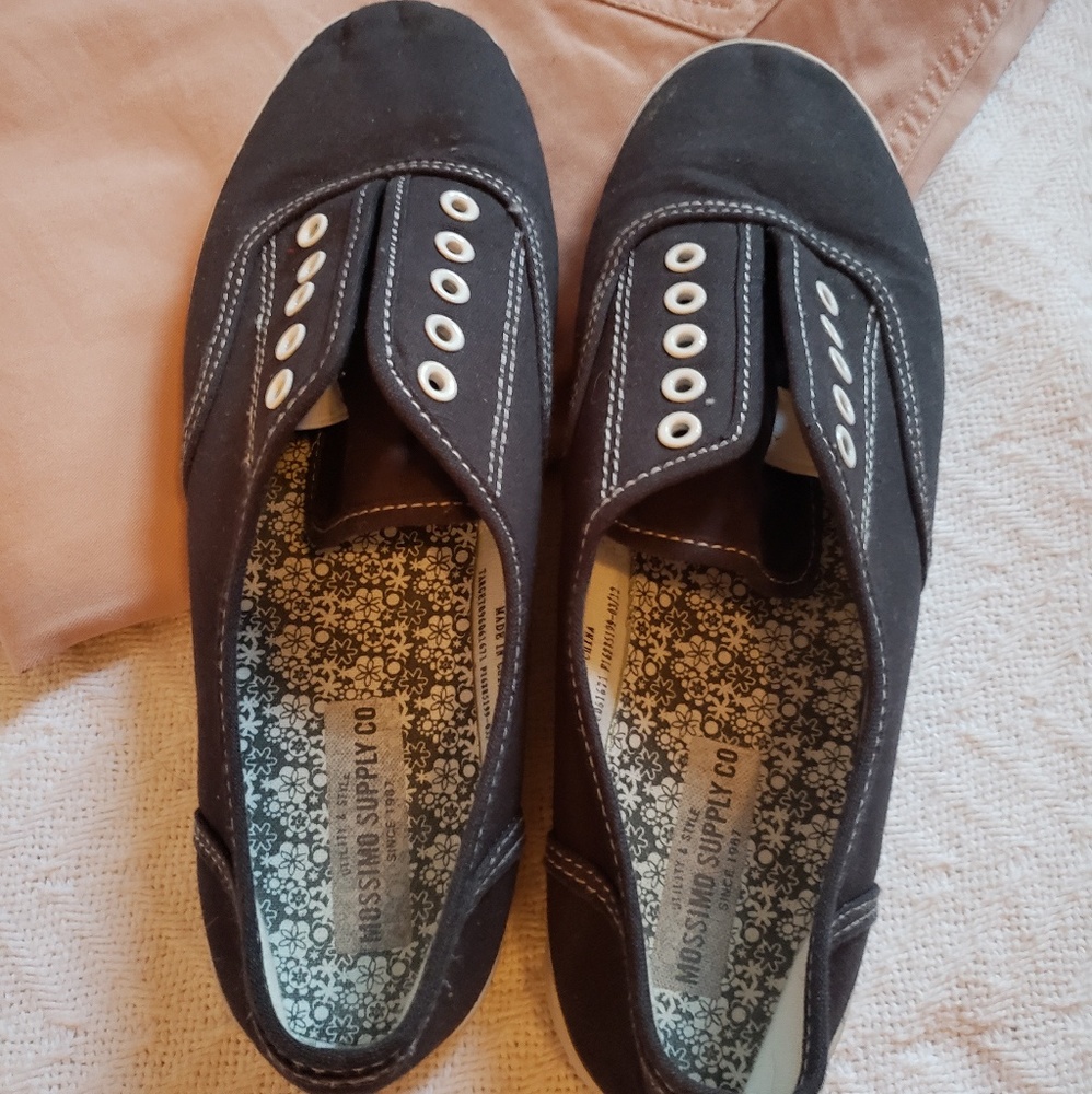 Mossimo Supply Company Navy-Blue Shoes